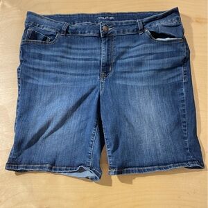Maurices Blue Denim Shorts 20 W (OA)